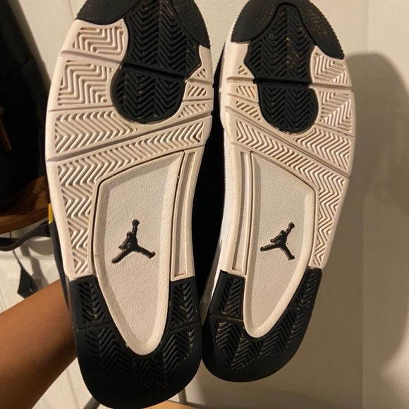 jordan 4 - Picture 5 of 9